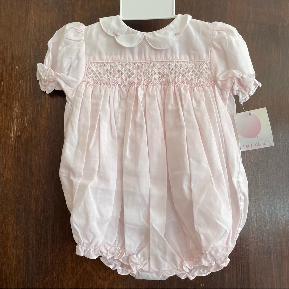 NWT 2pc light pink smocked bubble & bonnet 6 months petit Ami girls